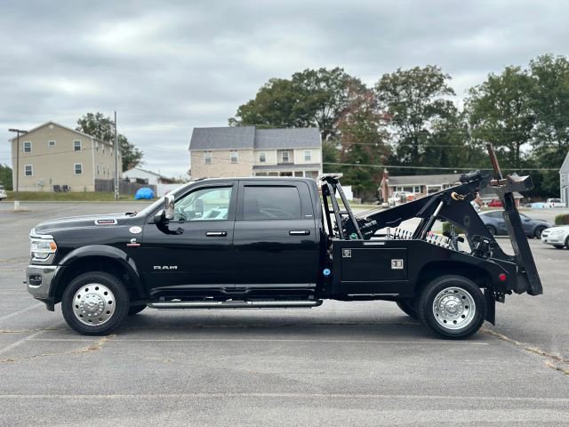 2021 Ram 5500 Laramie photo 3