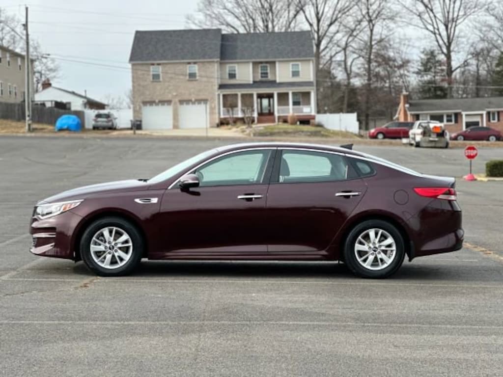 Used 2016 Kia Optima LX Sedan