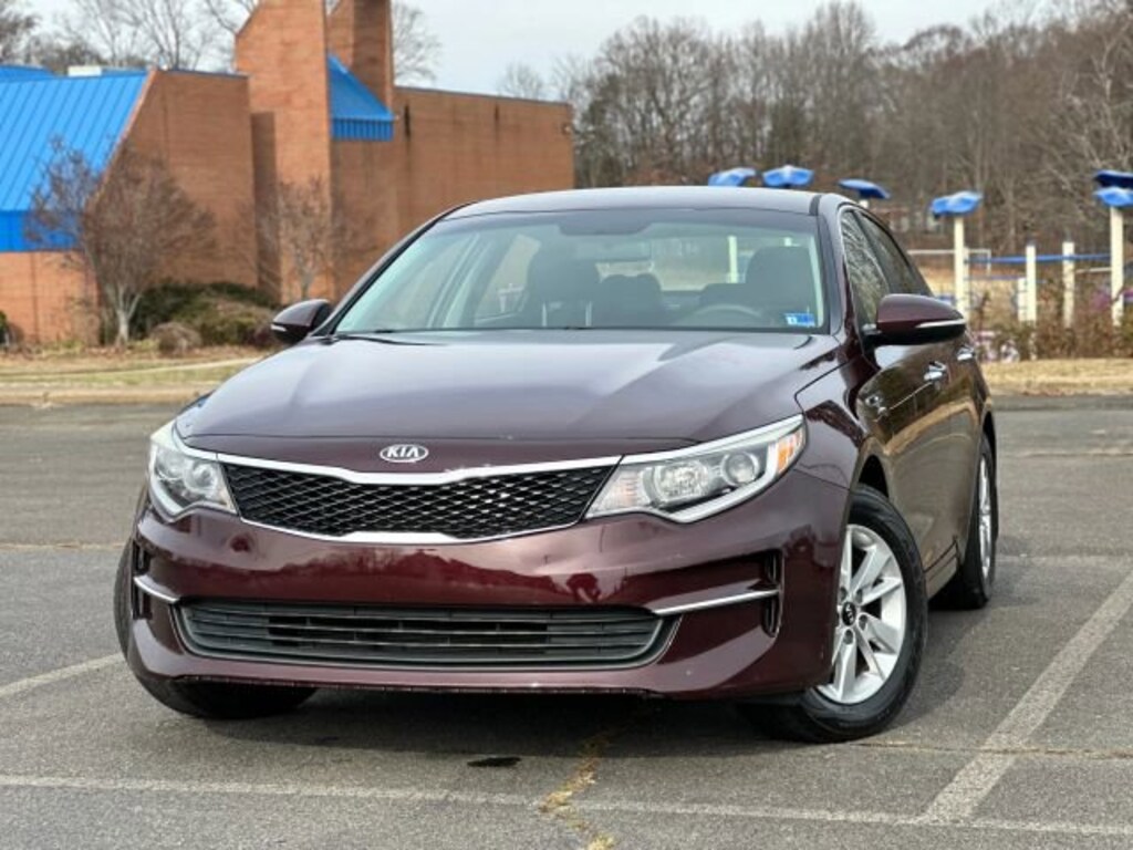 Used 2016 Kia Optima LX Sedan