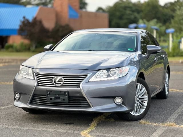 2015 Lexus ES