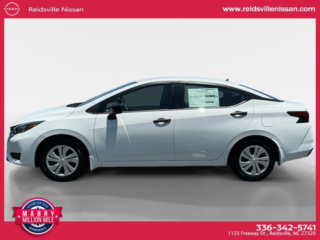 2025 Nissan Versa 1.6 S photo 2