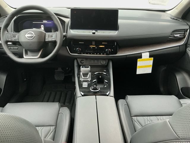 2026 Nissan Rogue Platinum - Photo 12