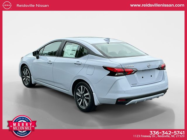 2025 Nissan Versa 1.6 SV photo 3