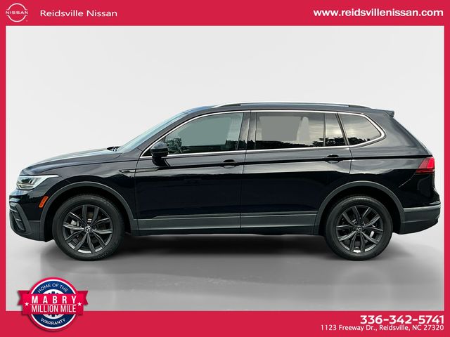 2022 Volkswagen Tiguan SE photo 2