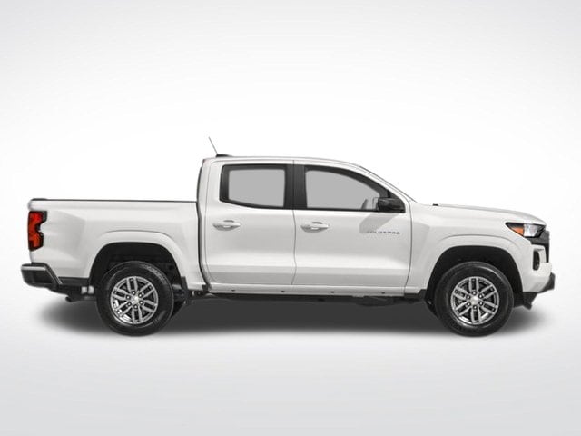 2023 Chevrolet Colorado LT - Photo 32