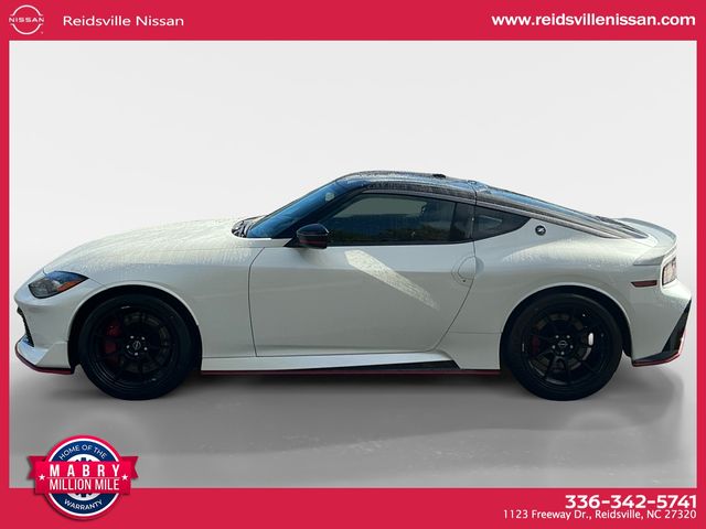 2025 Nissan Z Nismo photo 2