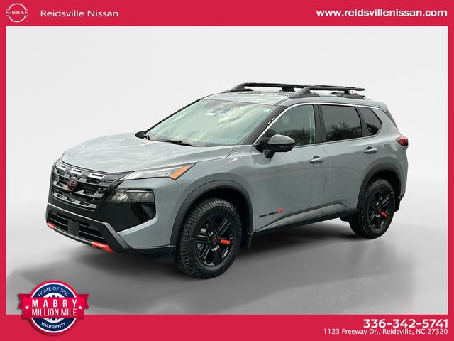 2026 Nissan Rogue SV's photo