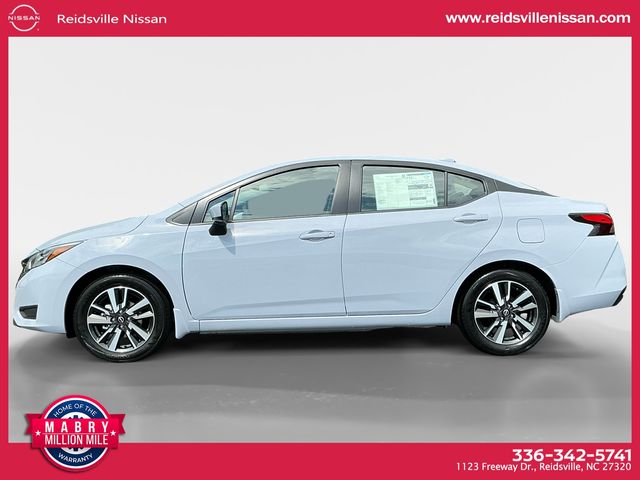 2025 Nissan Versa 1.6 SV photo 2