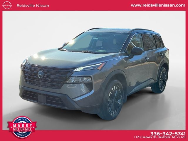 2026 Nissan Rogue Dark Armor's photo