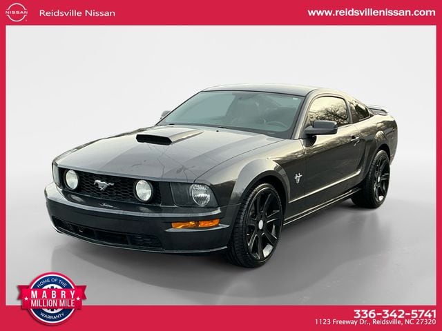2009 Ford Mustang GT Premium's photo