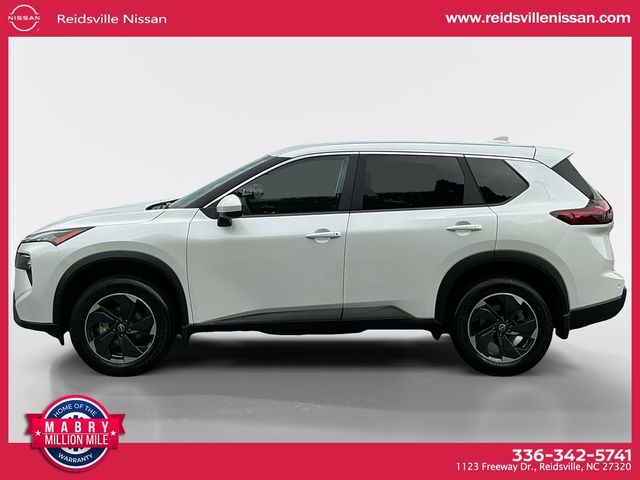 2026 Nissan Rogue SV photo 2