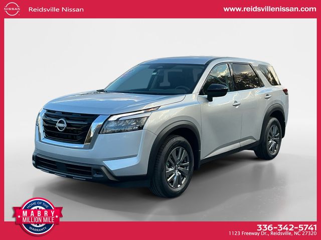 2025 Nissan Pathfinder SUV 