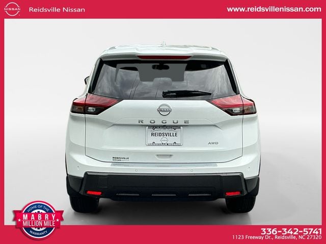 2026 Nissan Rogue SV photo 4