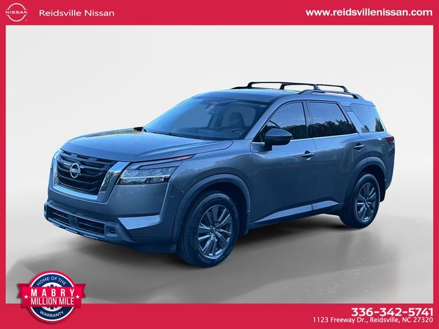 2022 Nissan Pathfinder
