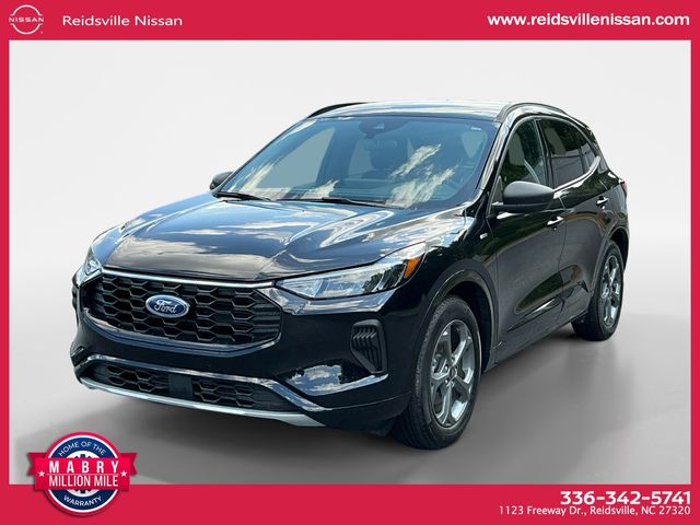 2024 Ford Escape ST-Line's photo