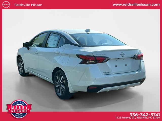 2025 Nissan Versa 1.6 SV photo 3