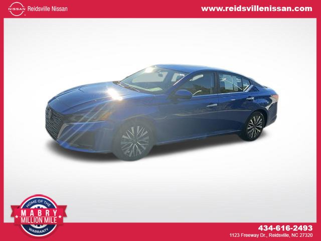 2025 Nissan Altima