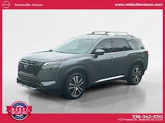 2025 Nissan Pathfinder Platinum SUV
