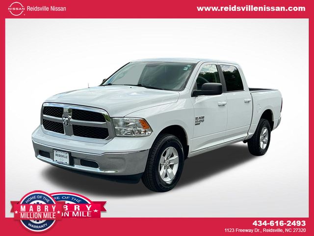 2021 RAM 1500 Classic SLT 4x4 Crew Cab 5'7's photo