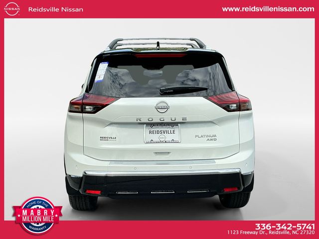 2026 Nissan Rogue Platinum photo 3