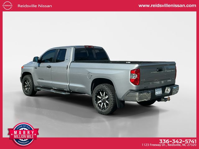2017 Toyota Tundra SR5 photo 3