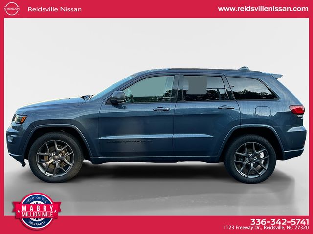 2021 Jeep Grand Cherokee Anniversary Edition photo 2