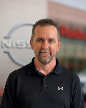 Staff member Chris Hege from ID_7e36ea4578f9