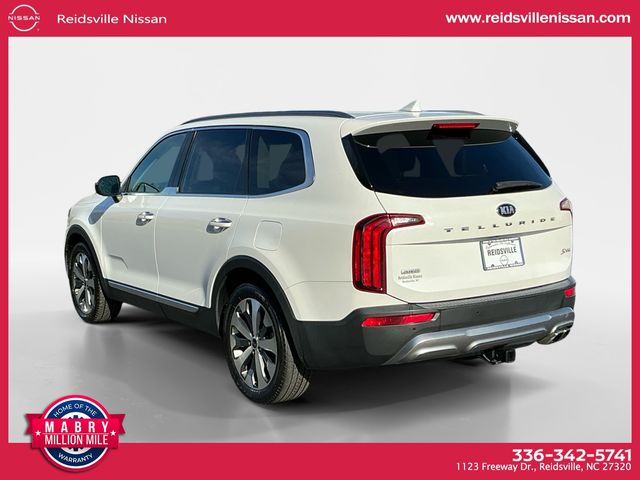 2020 Kia Telluride S photo 2