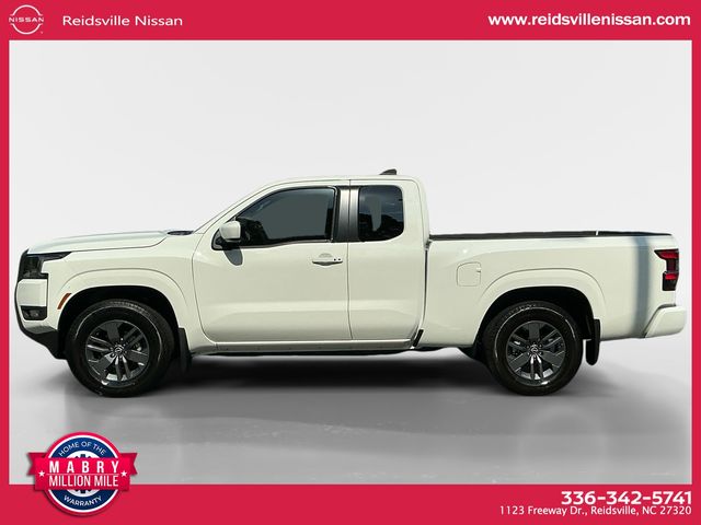 2025 Nissan Frontier SV photo 2