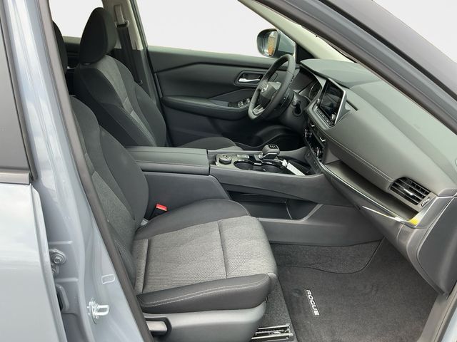 2026 Nissan Rogue SV - Photo 16