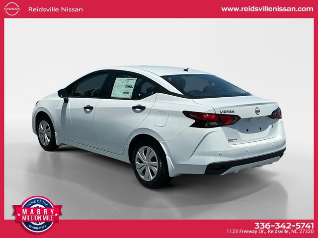 2025 Nissan Versa 1.6 S photo 3