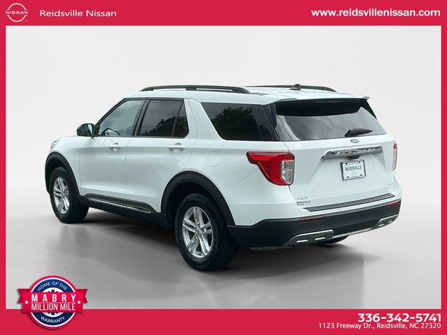2023 Ford Explorer XLT photo 3