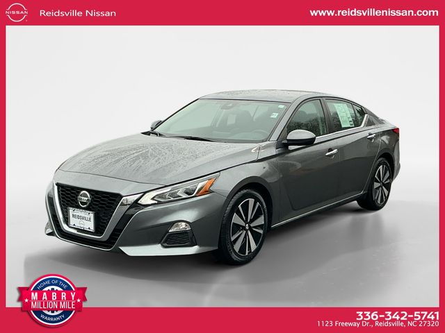 2022 Nissan Altima SV's photo