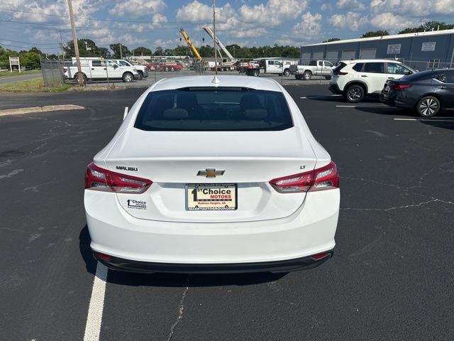 2022 Chevrolet Malibu 1LT photo 3