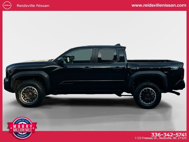 2024 Toyota Tacoma TRD photo 2