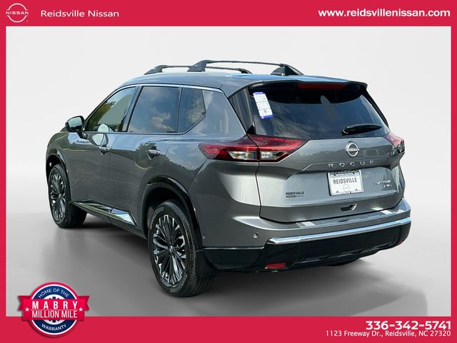 2026 Nissan Rogue Platinum photo 2