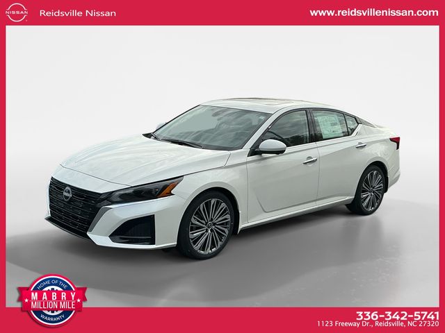 2025 Nissan Altima SL's photo