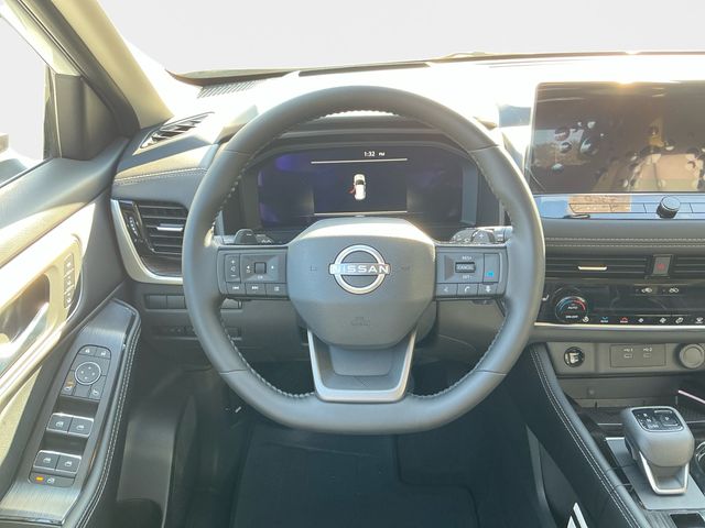 2026 Nissan Rogue Platinum - Photo 14