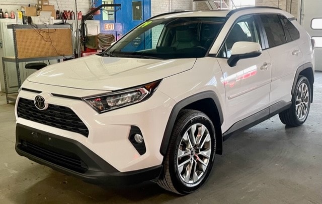 Used 2019 Toyota RAV4 XLE Premium with VIN 2T3A1RFV7KW016333 for sale in Schuyler, NE