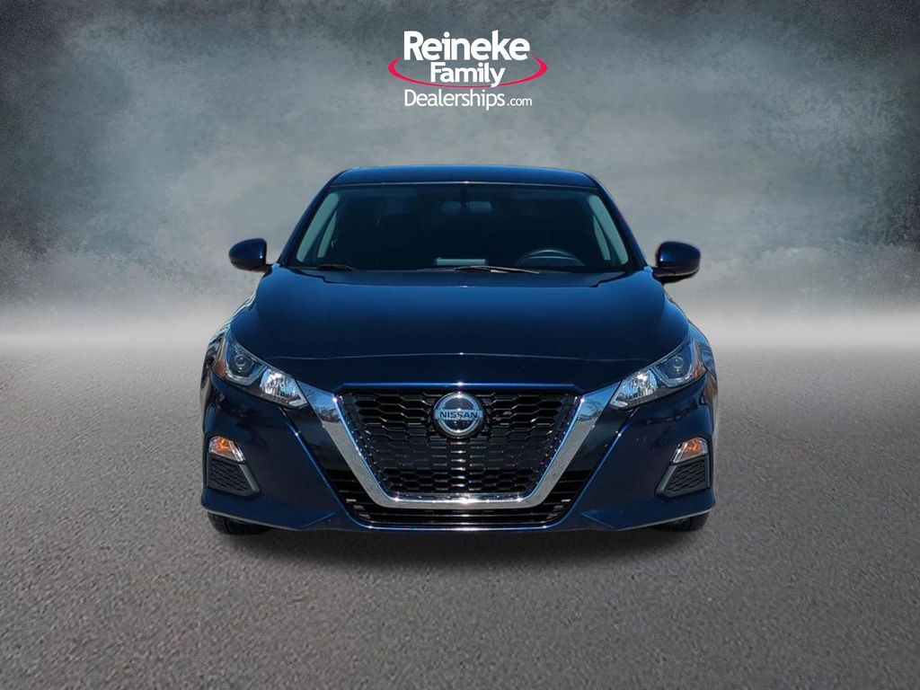 Used 2019 Nissan Altima S with VIN 1N4BL4BV8KC131135 for sale in North Baltimore, OH