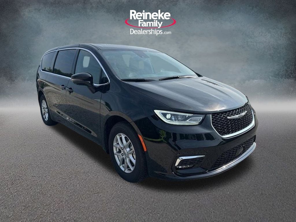 2025 Chrysler Pacifica Select - Photo 7