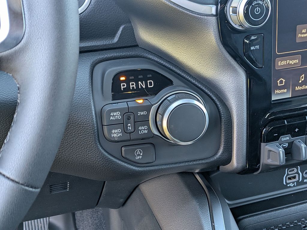 2026 RAM 1500 Big Horn/Lone Star - Photo 13