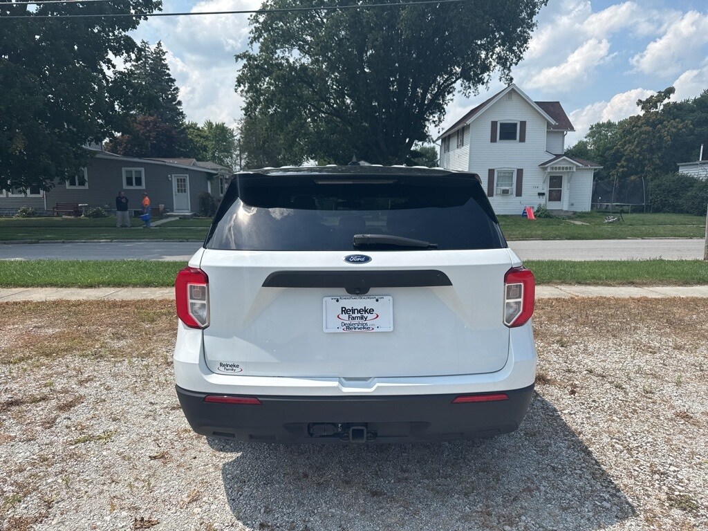2020 Ford Explorer photo 4