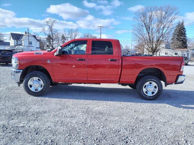 2023 Ram 2500 Tradesman photo 4