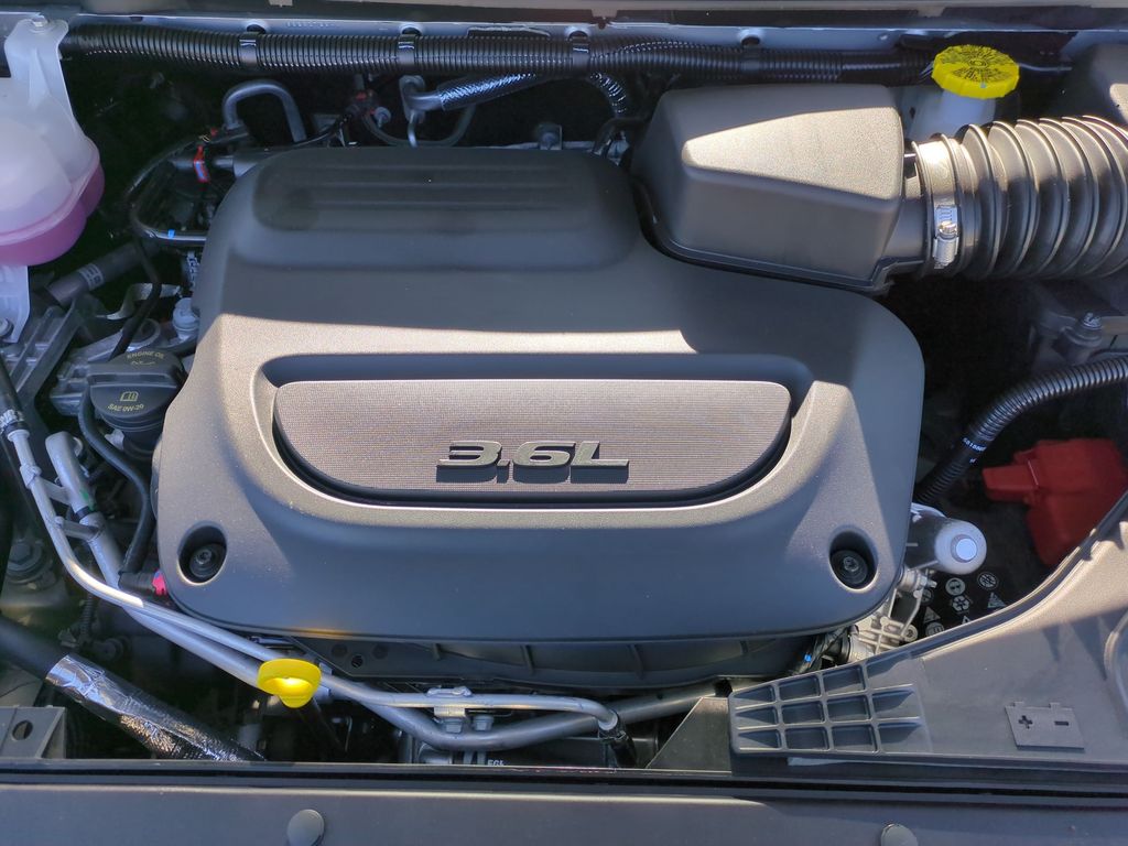 2026 Chrysler Pacifica Select - Photo 25