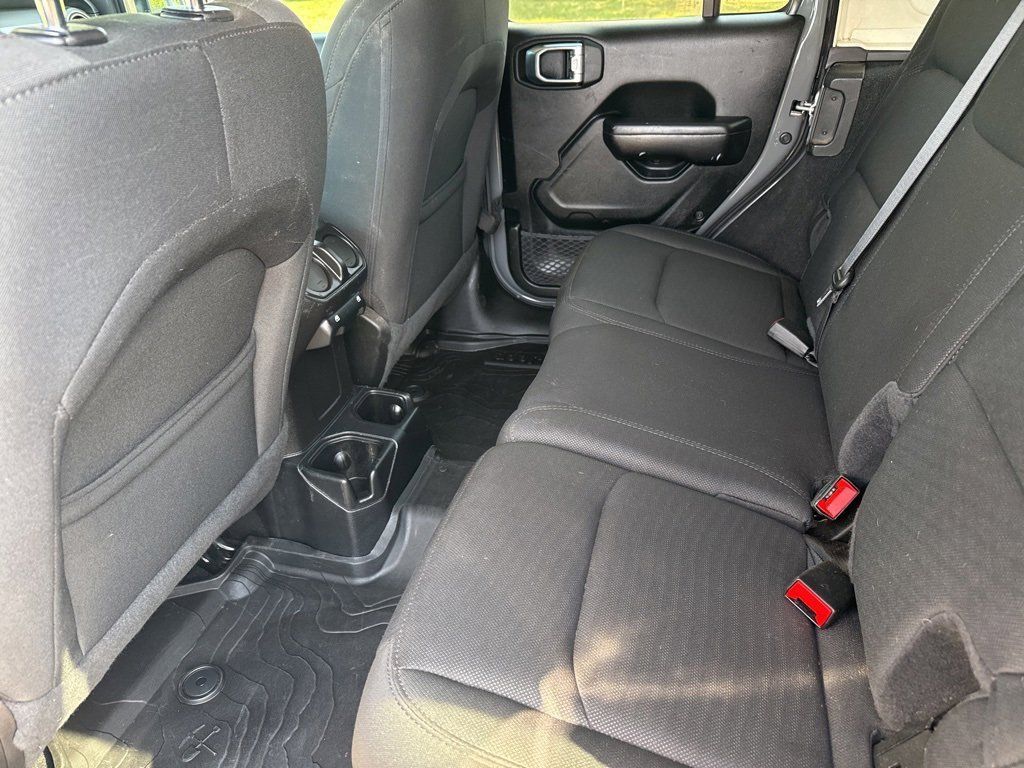 2020 Jeep Wrangler Unlimited Willys - Photo 13