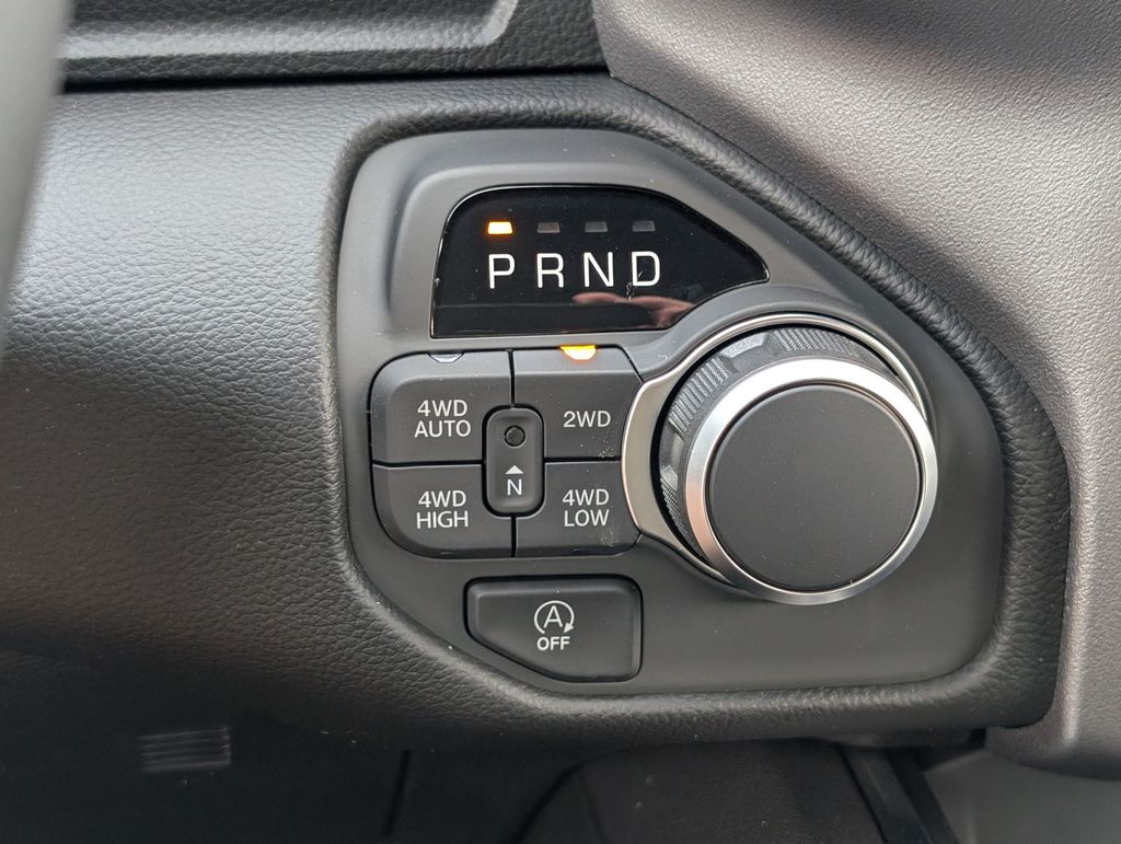 2026 RAM 1500 Big Horn/Lone Star - Photo 13
