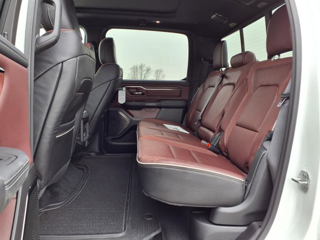 2025 RAM 1500 Limited - Photo 14