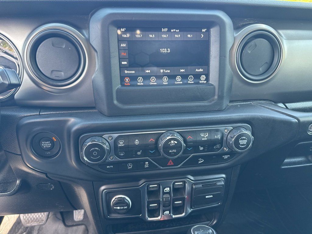 2020 Jeep Wrangler Unlimited Willys - Photo 11