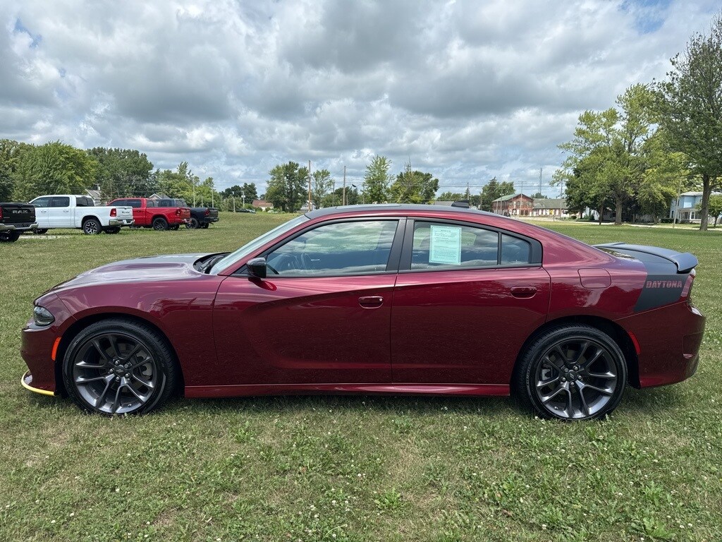 2023 Dodge Charger R/T photo 2